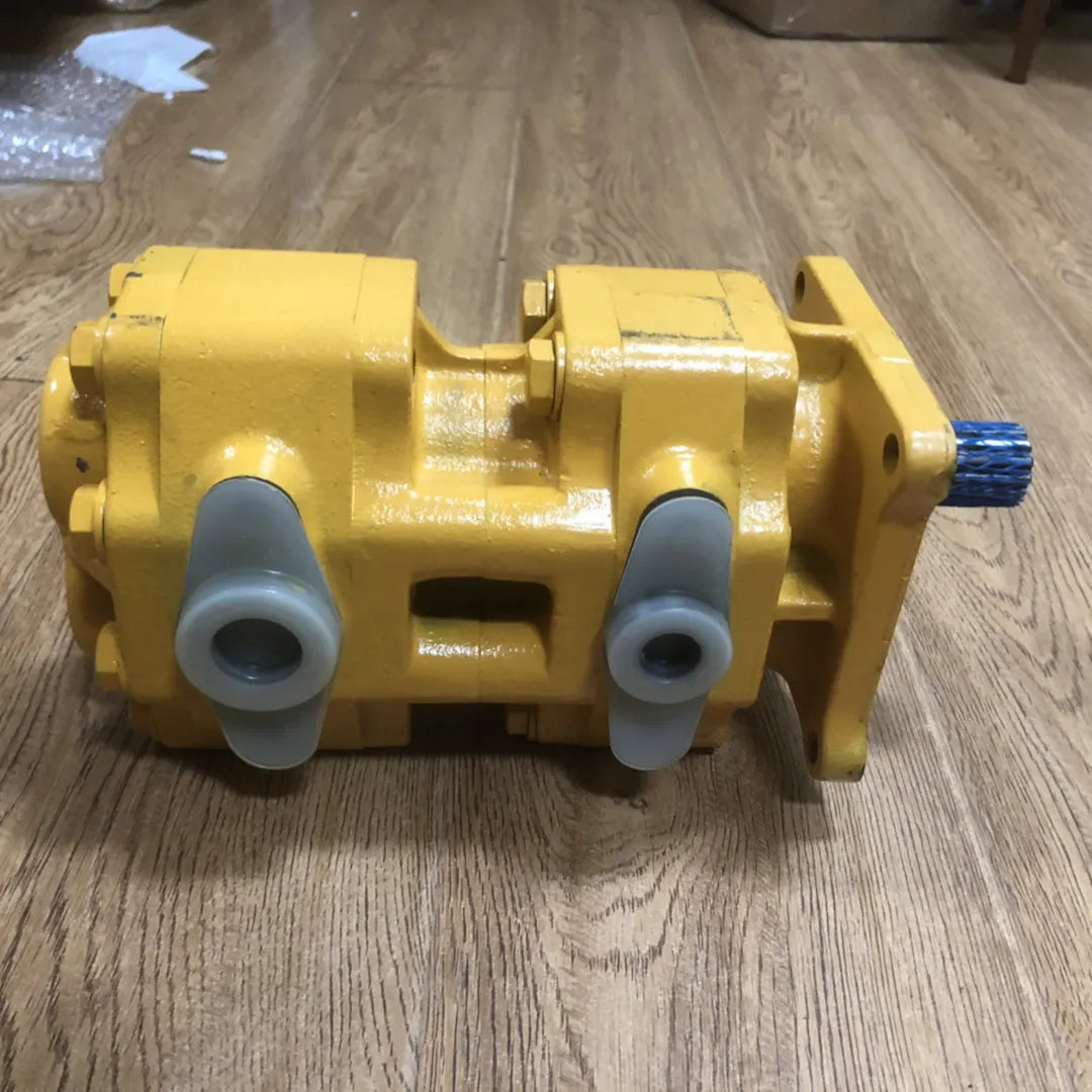 New For Komatsu Bulldozer D60A-11 D60A-8 D60E-8 D60F-8 D60P-11 D60P-8 Tandem Steering Pump 07400-40500