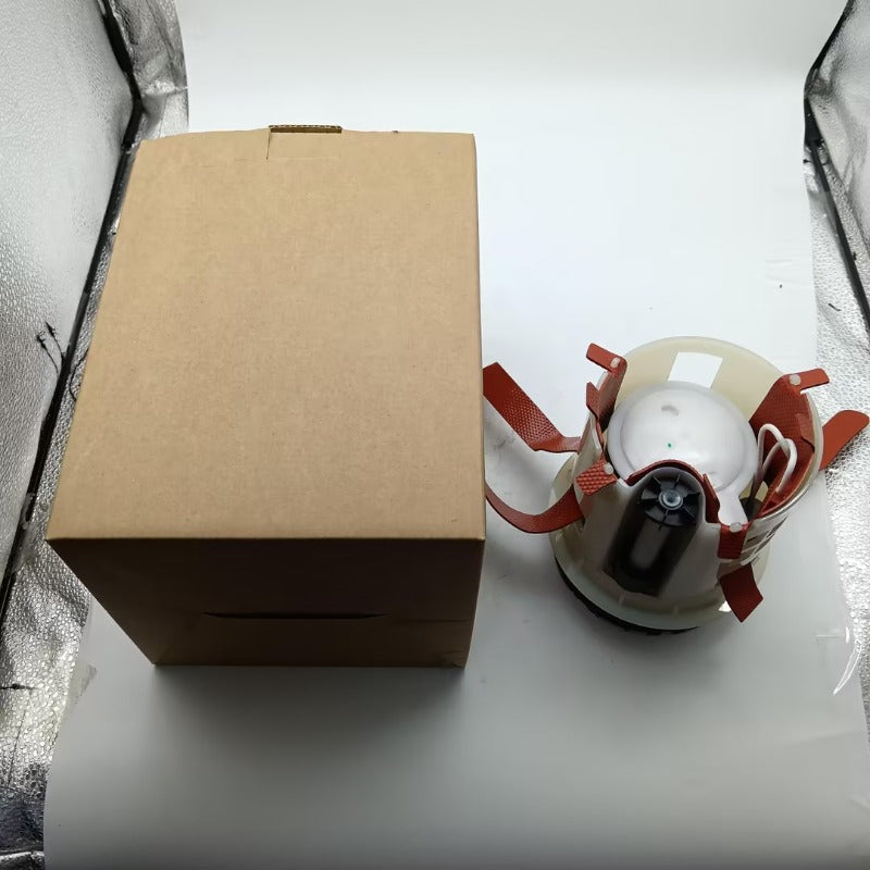 AdBlue Pump Delivery Module For AUDI A4 B8 A5 8T 8F 2.0 TDI PR-1E9 8R0-131-969-G.