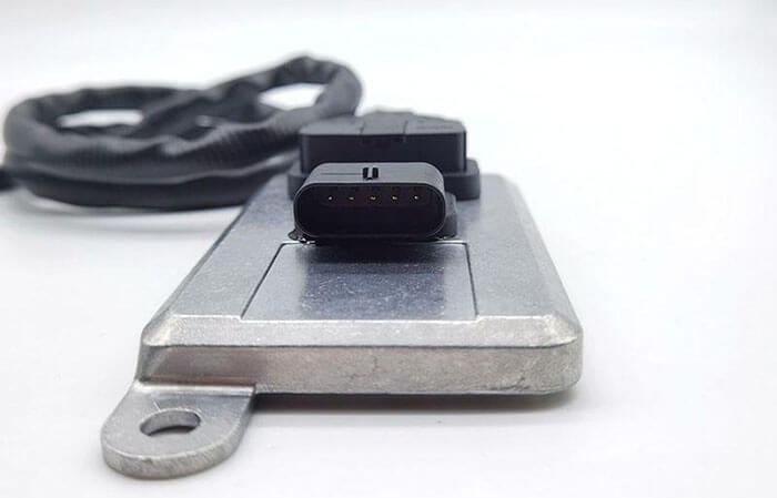 89463-37021 5WK96715A 5WK9 6715A NOx Nitrogen Oxide Sensor for Hino Truck Toyota Detroit Inlet