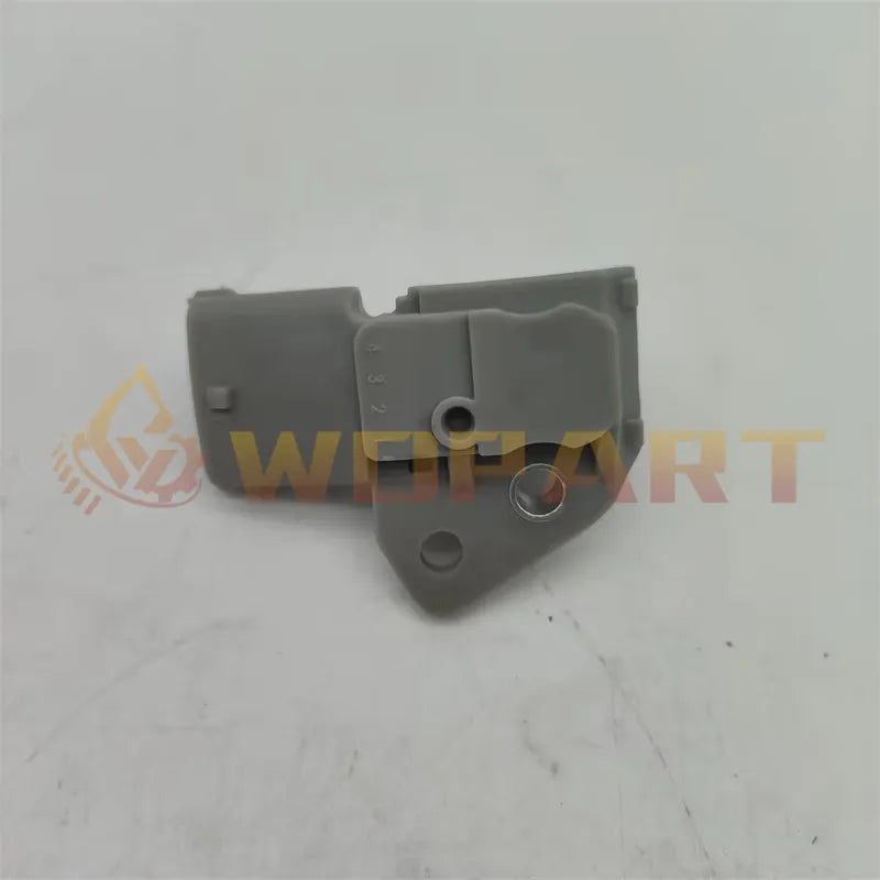 0261230110 31272730 Fuel Pressure Sensor for Volvo S60 S80 S90 V70 XC70 XC90