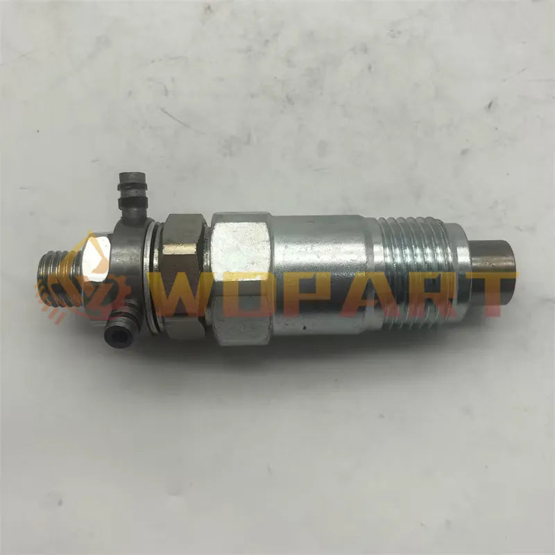 093500-2170 19202-53021 70000-65208 15271-53000 19202-53020 Fuel Injector for Kubota Tractor V1902 L185 L245 L2050 L295 L225DT