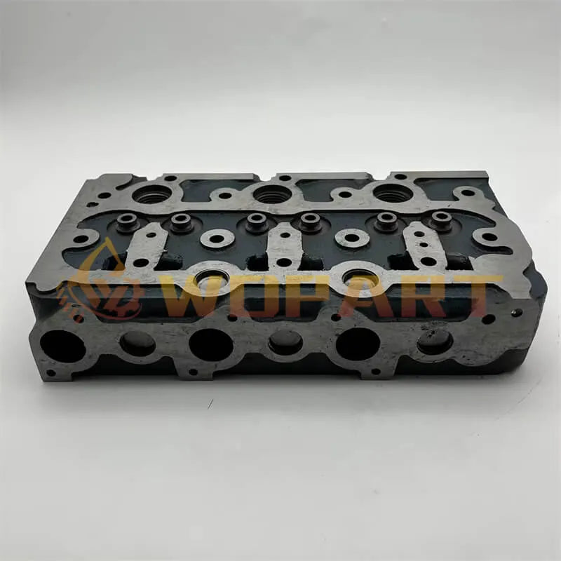 1537103040 15371-03040 Cylinder Head for Kubota Diesel Engine D750