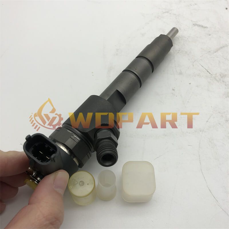 Common Rail Fuel Injector 0445110610 32K6100011 For Mitsubishi Engine D04EG Bosch Engine Remanufactured