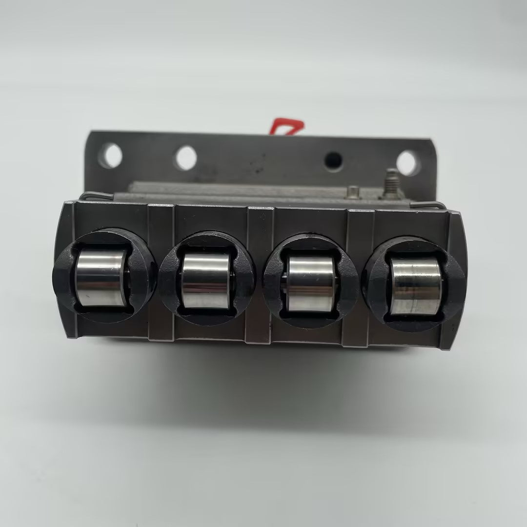 Fuel Injection Pump 1J700-51012 104130-4010 1J700-51010 for Kubota V2607 Engine.