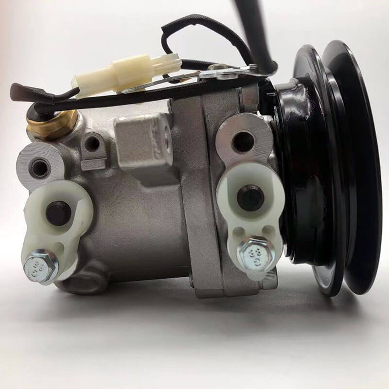 RD451-93900 Air Conditioning Compressor For Kubota