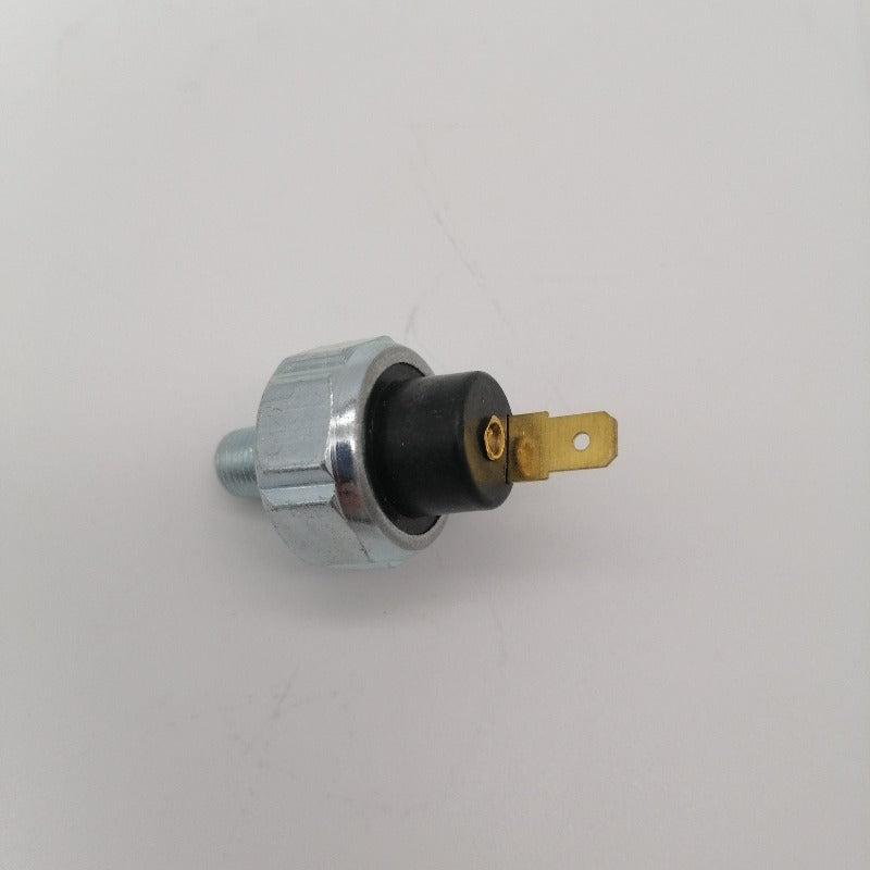 31A90-00500 31A90-00300 30690-51201 Oil Pressure Switch Sensor for Mitsubishi S3L2